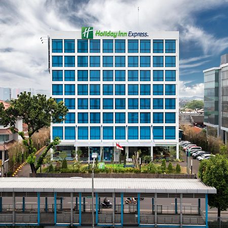 Holiday Inn Express Jakarta Matraman By Ihg Exteriér fotografie