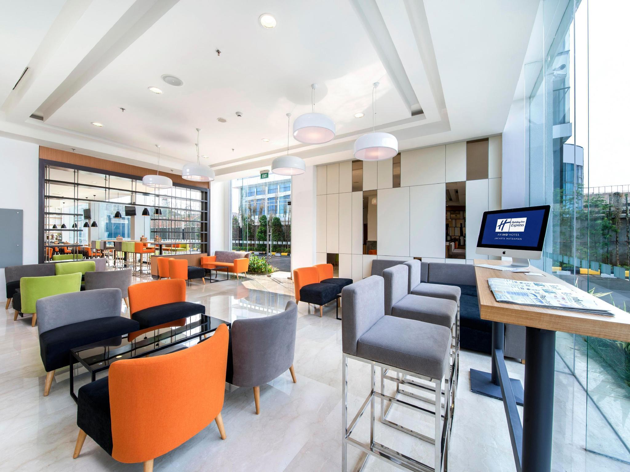 Holiday Inn Express Jakarta Matraman By Ihg Exteriér fotografie