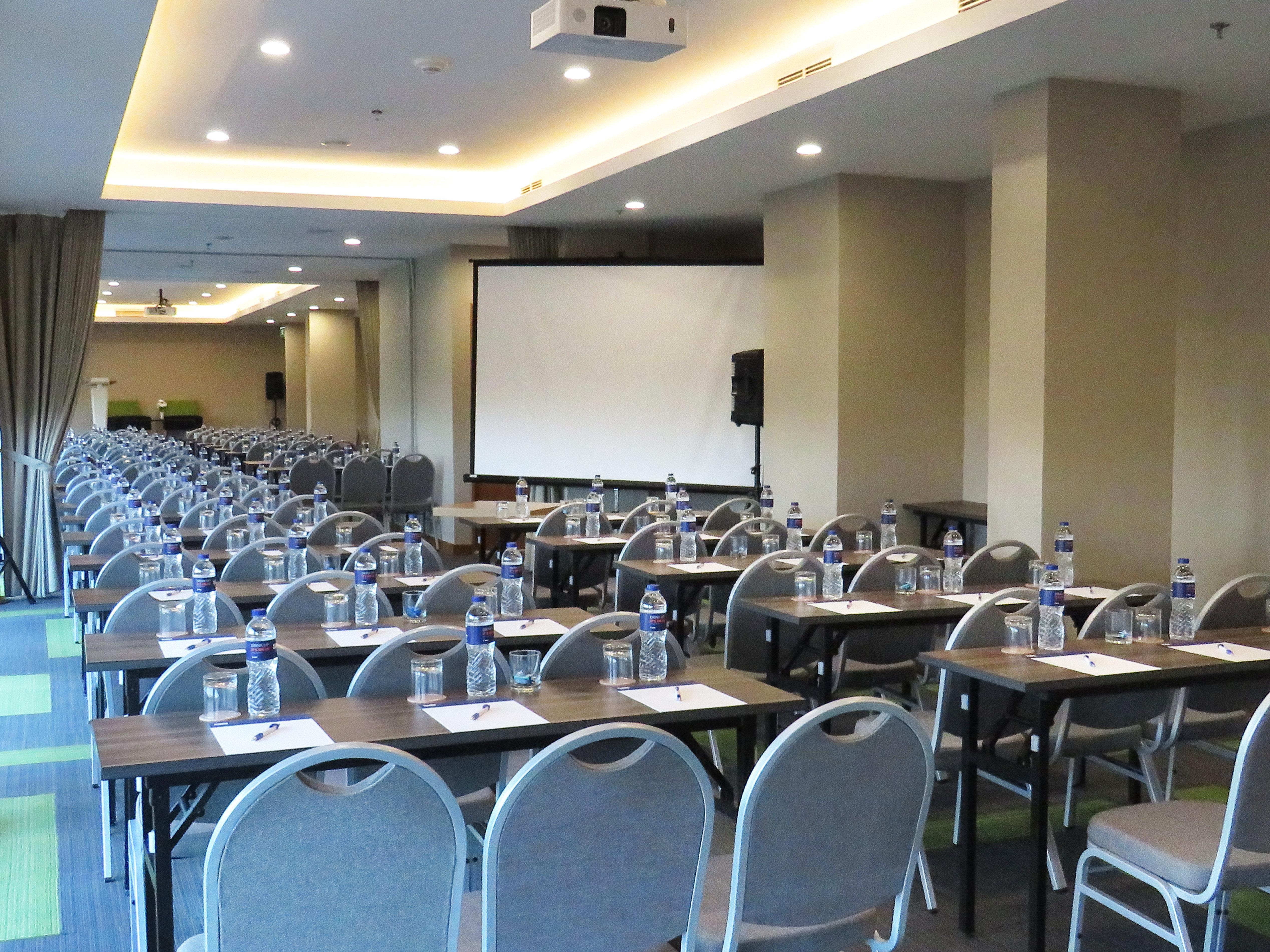 Holiday Inn Express Jakarta Matraman By Ihg Exteriér fotografie