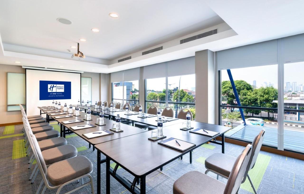 Holiday Inn Express Jakarta Matraman By Ihg Exteriér fotografie
